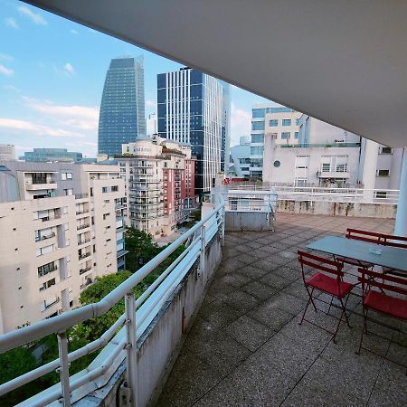 Incroyable T2 La Defense - Parking Gratuit Courbevoie Exterior photo